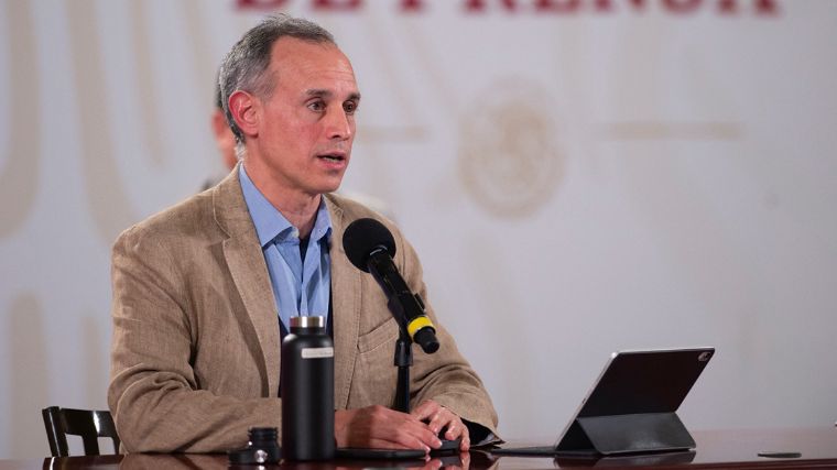  Hugo López-Gatell habla sobre el escenario ‘catastrófico’ de la pandemia y los medios de comunicación