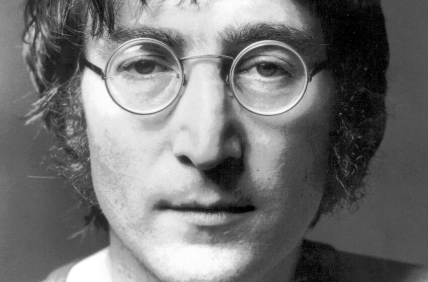  40 años del fallecimiento de John Lennon, entrevista con Manuel Guerrero