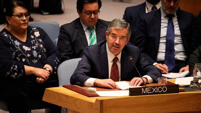  Juan Ramón de la Fuente, embajador de México ante la ONU, explica cómo se ve el panorama internacional de las vacunas